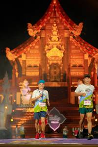 BIB: 114, 314
                            <button type="button" onclick="openModal(22474081)" class="btn btn-primary btn-sm float-right btn-popup" data-toggle="modal" data-target=".modal-high-quality">
                        <i class="fas fa-shopping-cart"></i> Add to Cart
                    </button>
                                            <button type="button" onclick="isThisMe(22474081, true)" class="btn btn-success btn-sm float-right btn-popup btn-isme hidden" data-toggle="tooltip" data-placement="bottom" title="นี่คือรูปของคุณใช่ไหม คลิกที่นี่เพื่อเอาเข้าอัลบั้ม">
                        <i class="fas fa-plus"></i> Add to album
                    </button>
                    <button type="button" onclick="isThisMe(22474081, false)" class="btn btn-warning btn-sm float-right btn-popup btn-isnotme hidden">
                        <i class="fas fa-ban"></i> Remove from album
                    </button>